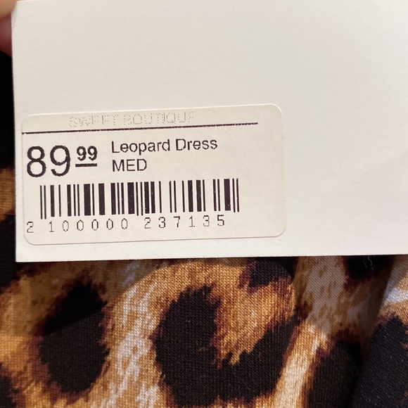 Dress - Picture 2 of 3